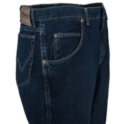 Wrangler Jeans: Men's Dark Blue 31000 UN Rugged Wear Relaxed Straight Fit Jeans -Wrangler Shop 31000un wranglerr 01