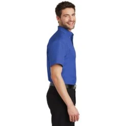 Port Authority: Men's Faded Blue S500T FDB Short Sleeve Twill Pocket Shirt -Wrangler Shop s500t fadedblue model side 082018